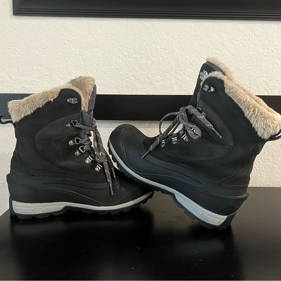 North Face Black Gray Chilkat 400 Cold Weather Hiker Boots - Picture 5 of 13